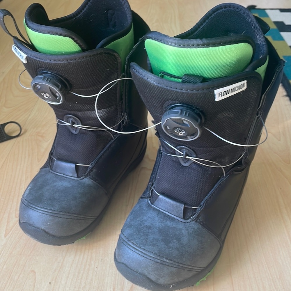 Flow micron snowboard boots 1